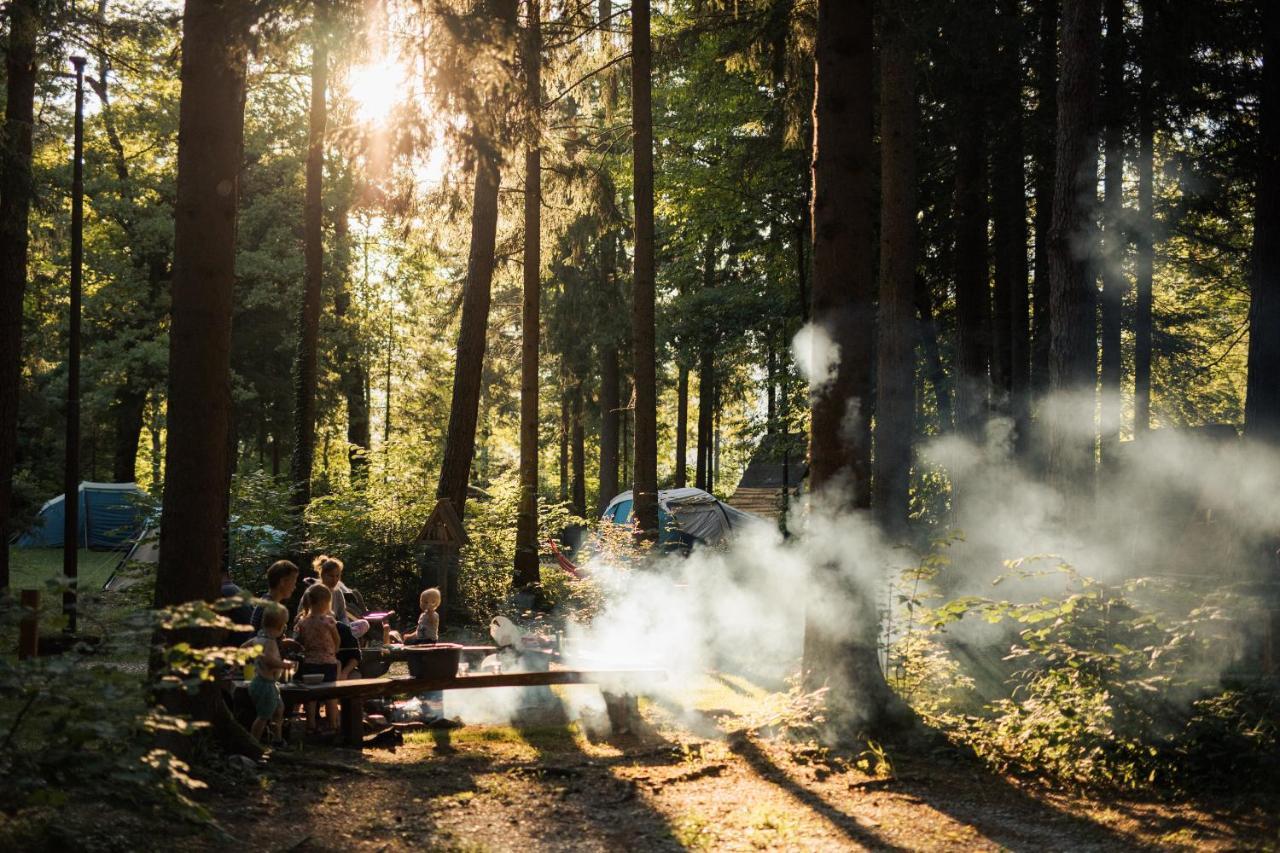 Forest Camping Mozirje Eksteriør bilde